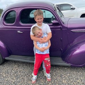 Meet your Posher, Becky